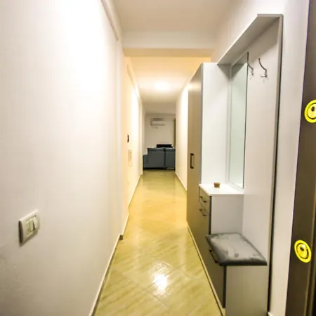 Klint Apartament *